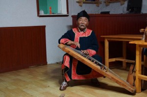 Mongolia, Musician   