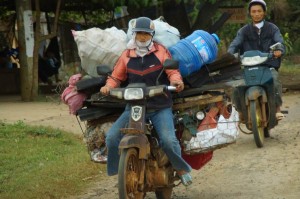 Vietnam, Garbage People  
